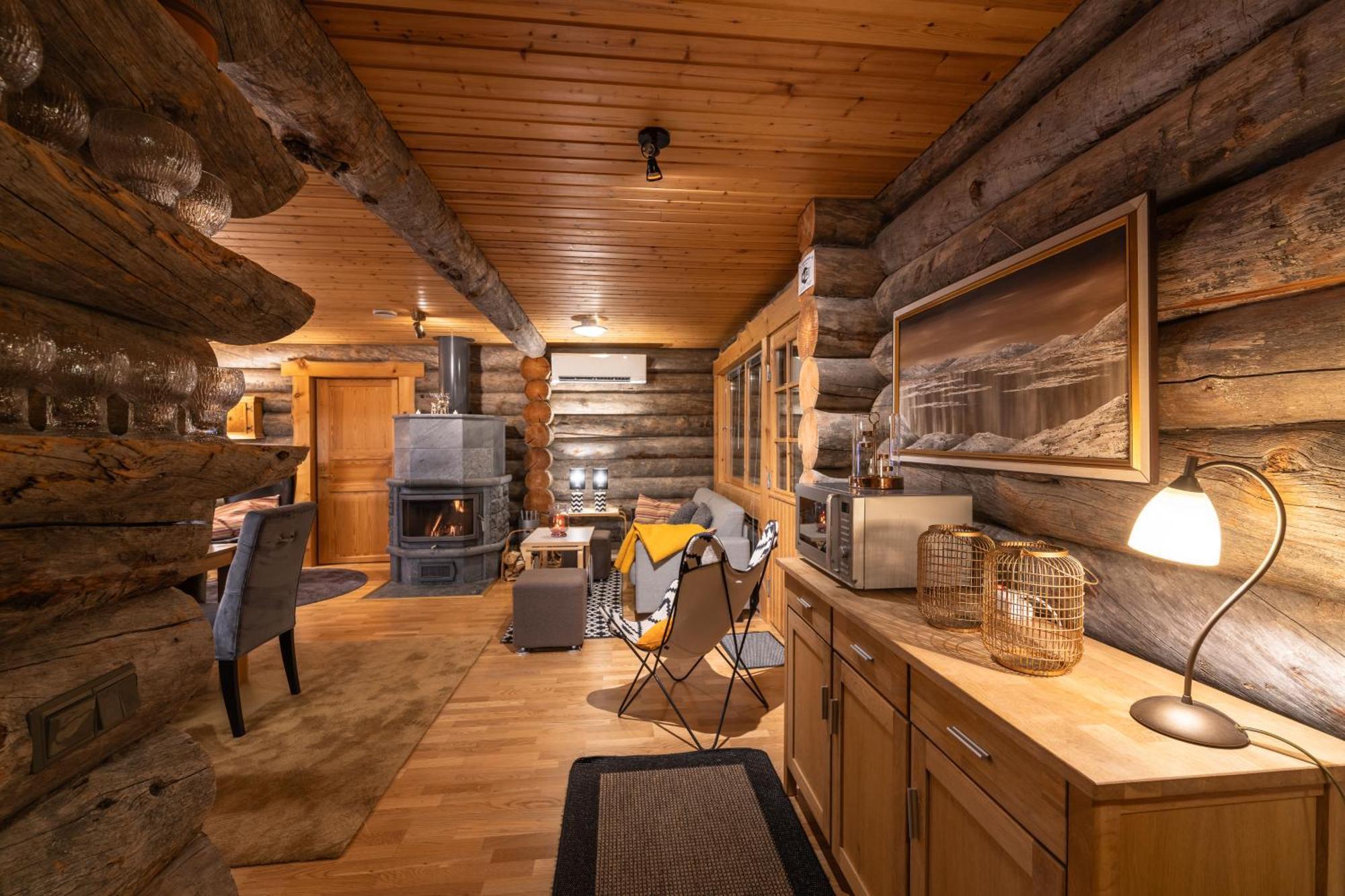 Kuukkeli Log Houses Villa Aurora "Pupula" Сариселка Екстериор снимка